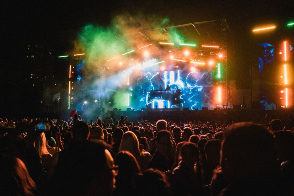 Sammy Virji brings UKG back to the Brooklyn waterfront — industrial waterfront rave crowd brooklyn outdoor party night